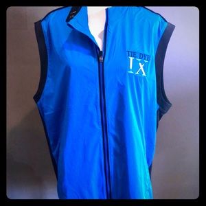 Golfing vest